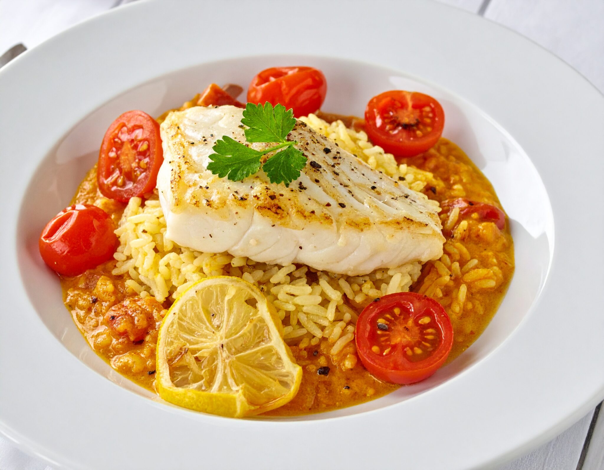 Dos d'églefin tomates cerise citron et riz