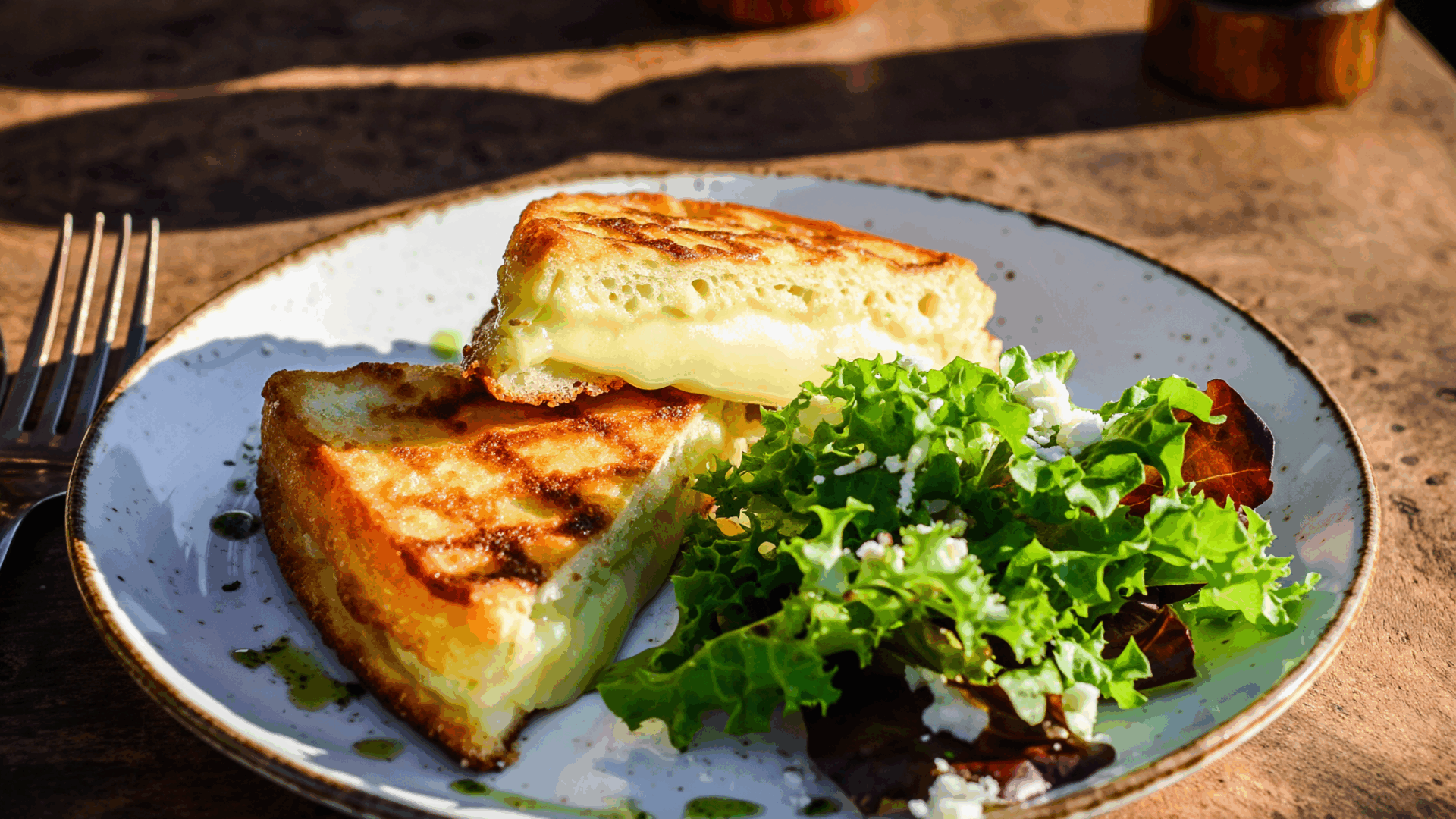 Croque savoyard et salade verte
